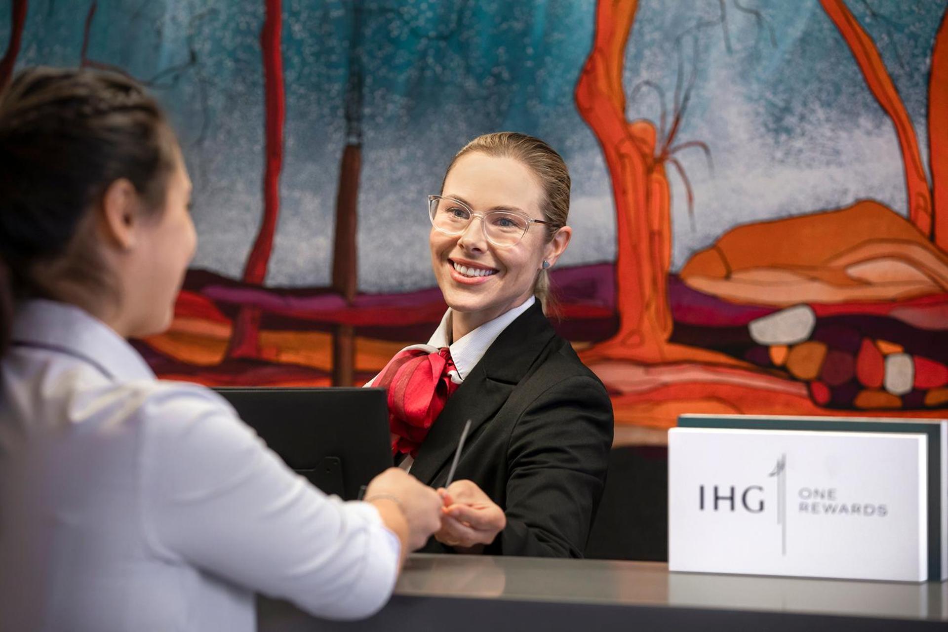 คราวน์ พลาซา อลิซสปริง แลสเซตเตอร์ Hotel อลิซสปริงส์ ภายนอก รูปภาพ