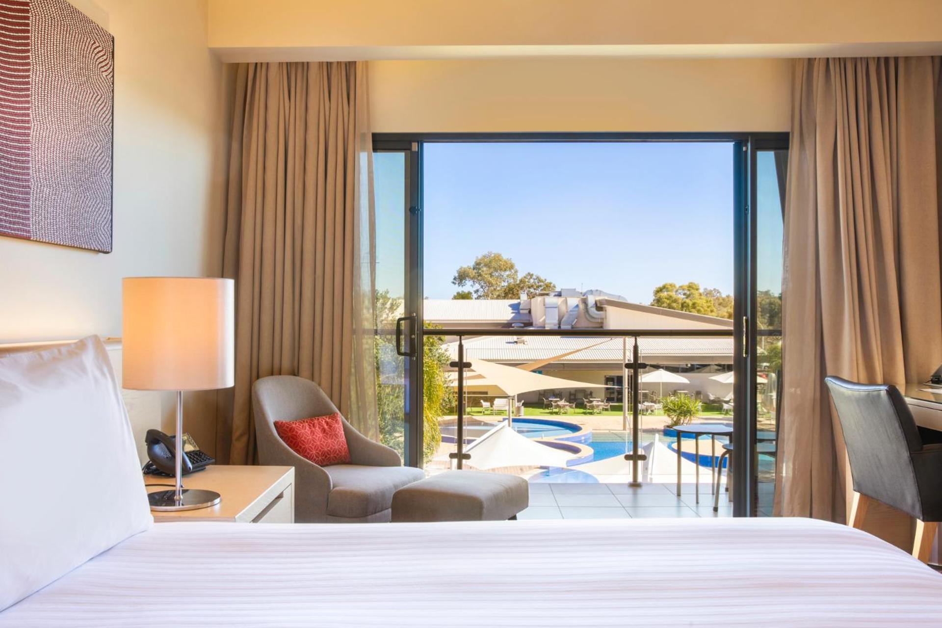คราวน์ พลาซา อลิซสปริง แลสเซตเตอร์ Hotel อลิซสปริงส์ ภายนอก รูปภาพ